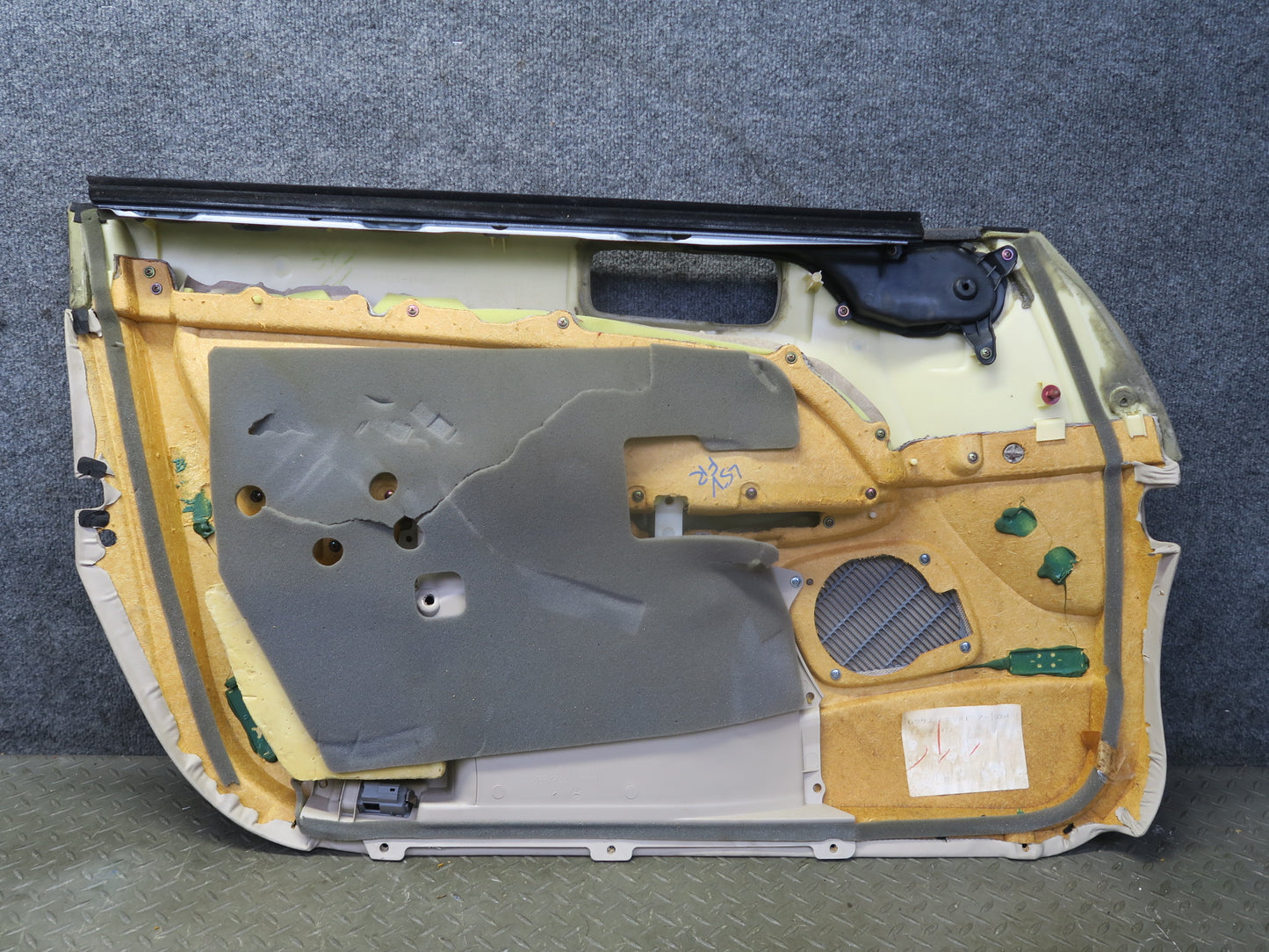 98-00 Lexus UCF20L LS400 Set of 2 Front Door Interior Trim Cover Panel Ivory OEM