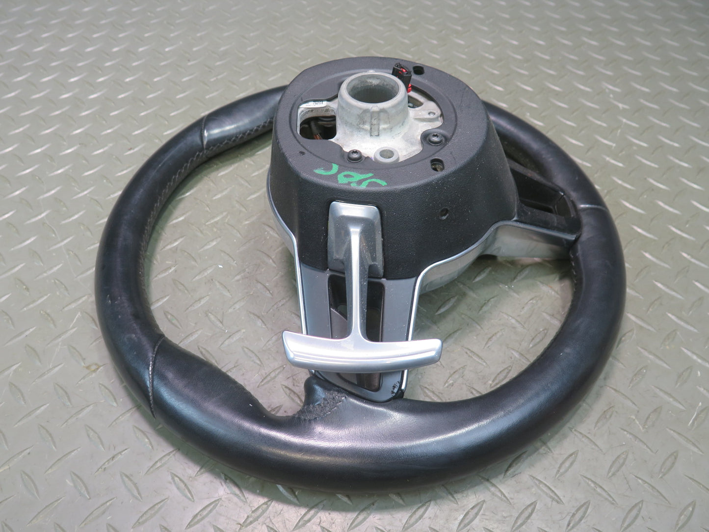 2015-2018 Porsche Cayenne 958.2 Leather Heated Steering w Paddles & Controls