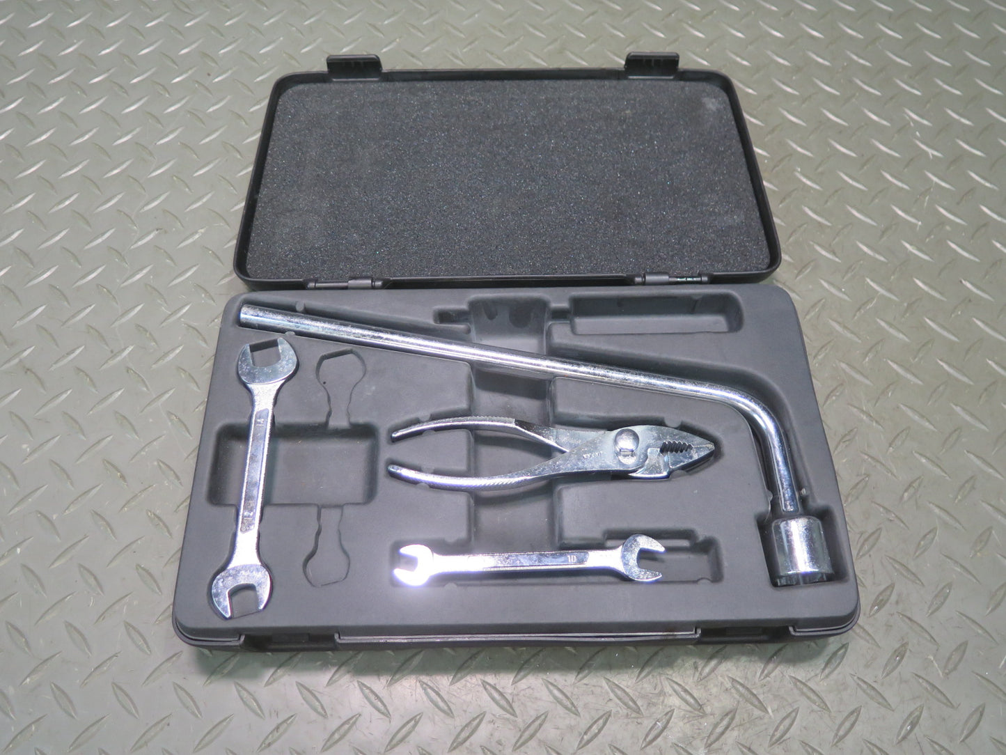 95-00 Lexus UCF20L LS400 Spare Tire Wheel Lift Jack Wrench Tool KIT Set OEM