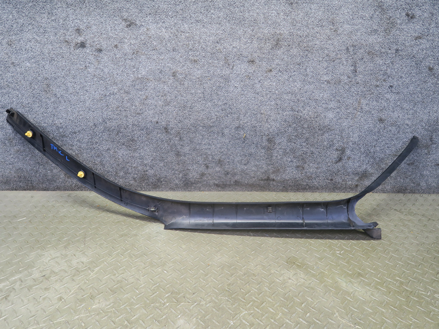 91-95 Toyota SW21L MR2 Set of 2 Front A Pillar Trim Cover Panel Black OEM