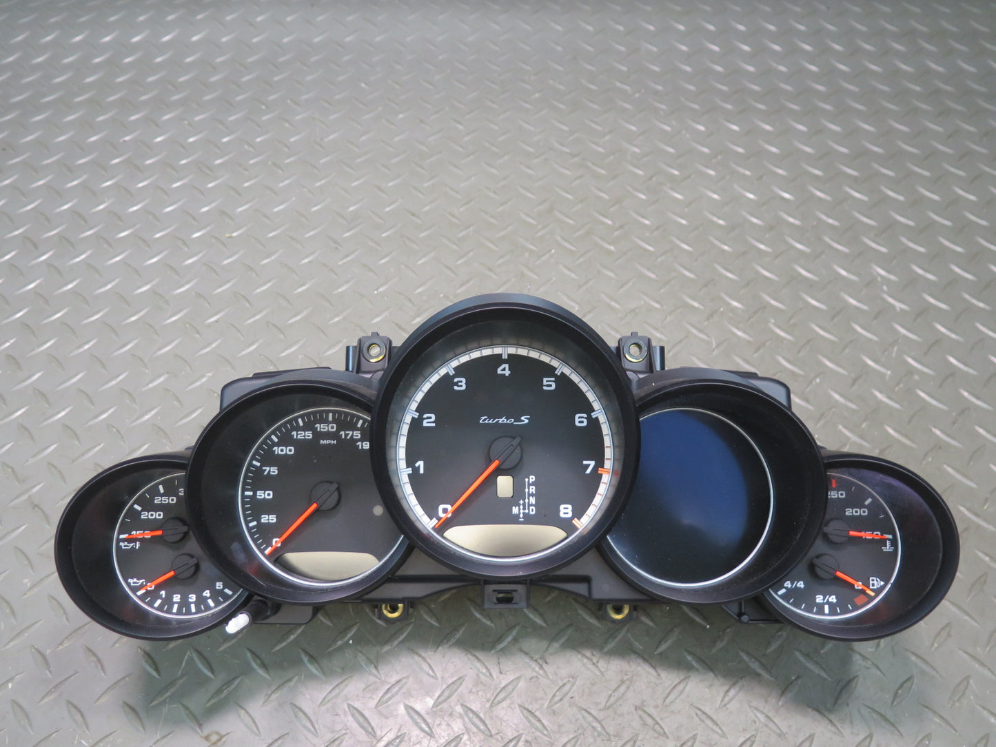2016-2018 Porsche Cayenne Turbo S 958.2 Instrument Cluster Gauge Speedometer