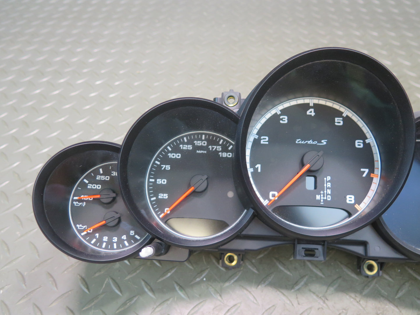 2016-2018 Porsche Cayenne Turbo S 958.2 Instrument Cluster Gauge Speedometer