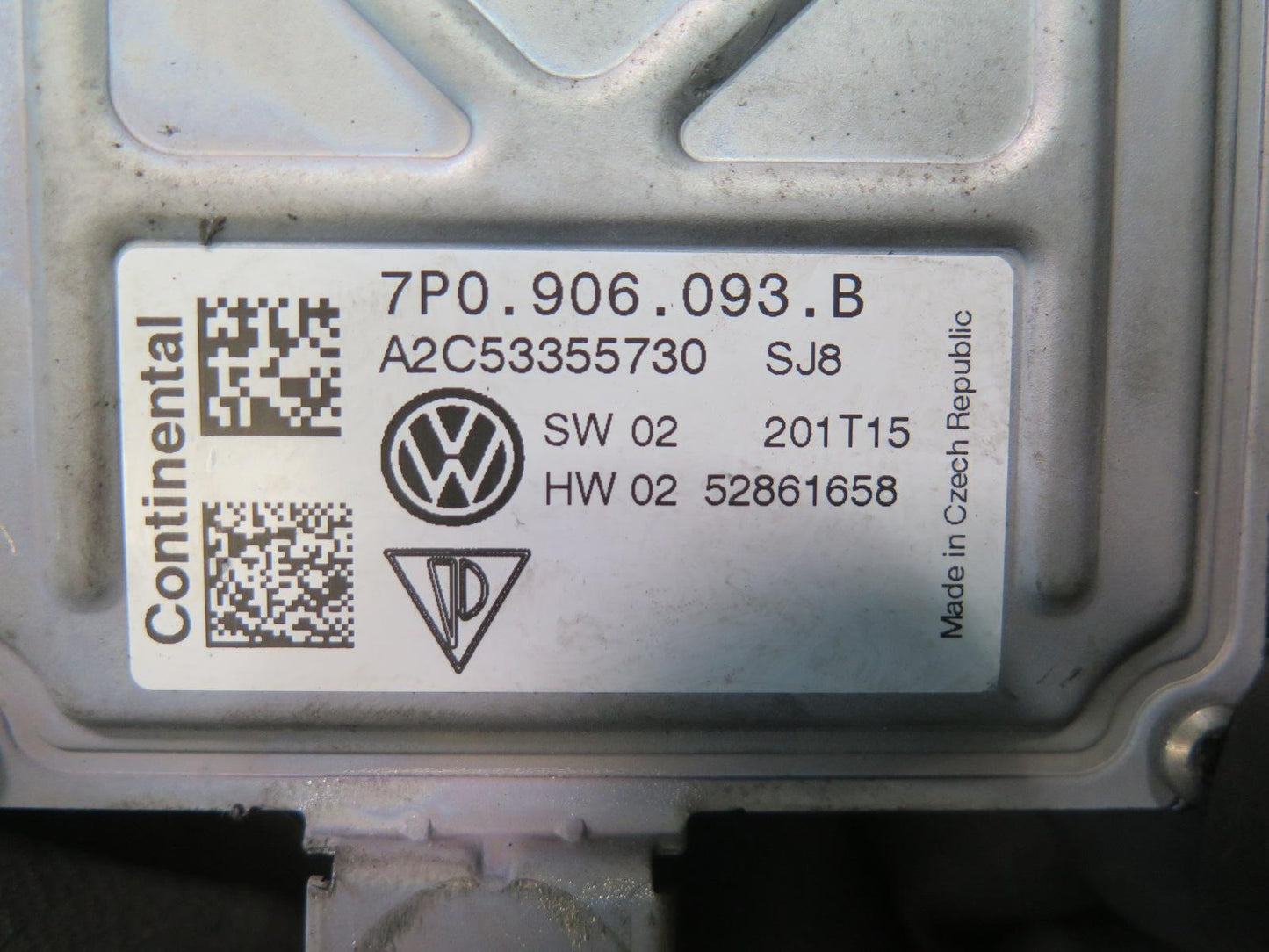 2011-2018 Porsche Cayenne Turbo 958.2 4.8L Fuel Pump Control Module 7P0906093B