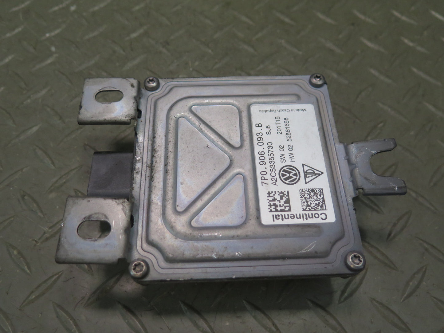 2011-2018 Porsche Cayenne Turbo 958.2 4.8L Fuel Pump Control Module 7P0906093B