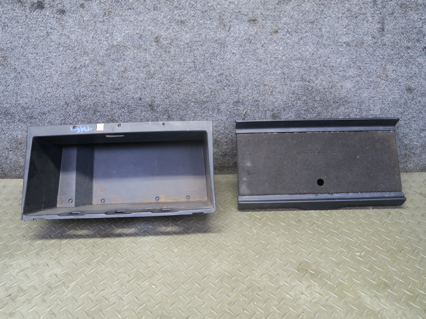 91-95 Toyota SW21L MR2 Rear Compartment Storage Box w Lid Set OEM