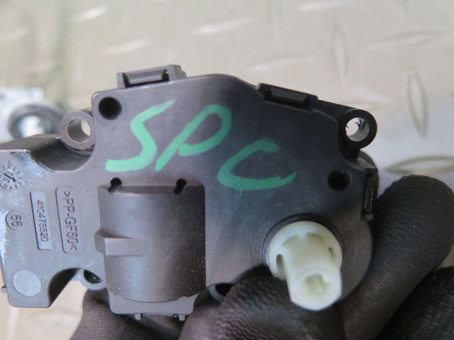 2011-2018 Porsche Cayenne 958 A/C Heater Flap Door Actuator Motor Wiring Set