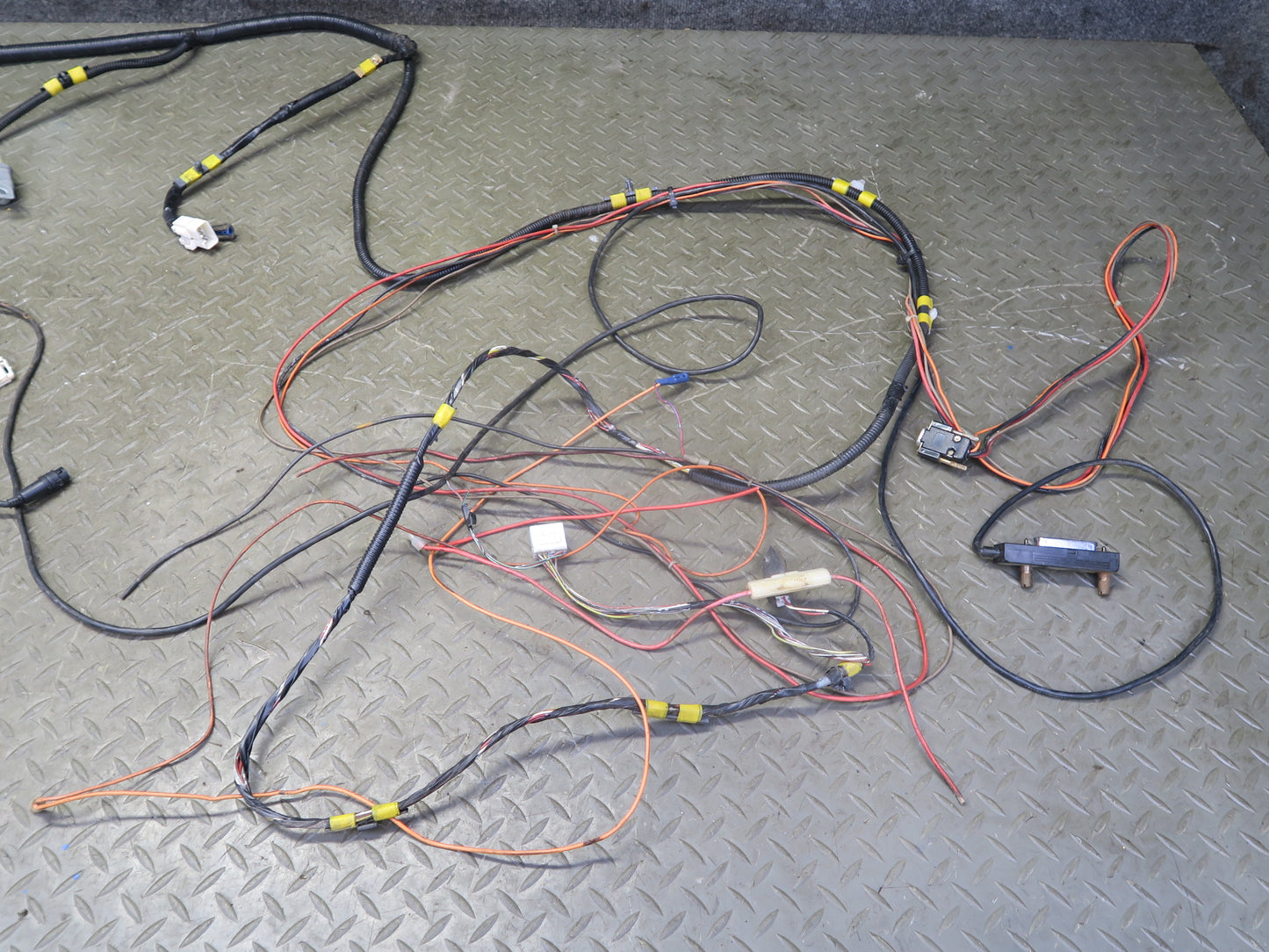 1992 Toyota Land Cruiser FJ80 Right Interior Floor Wire Wiring Harness