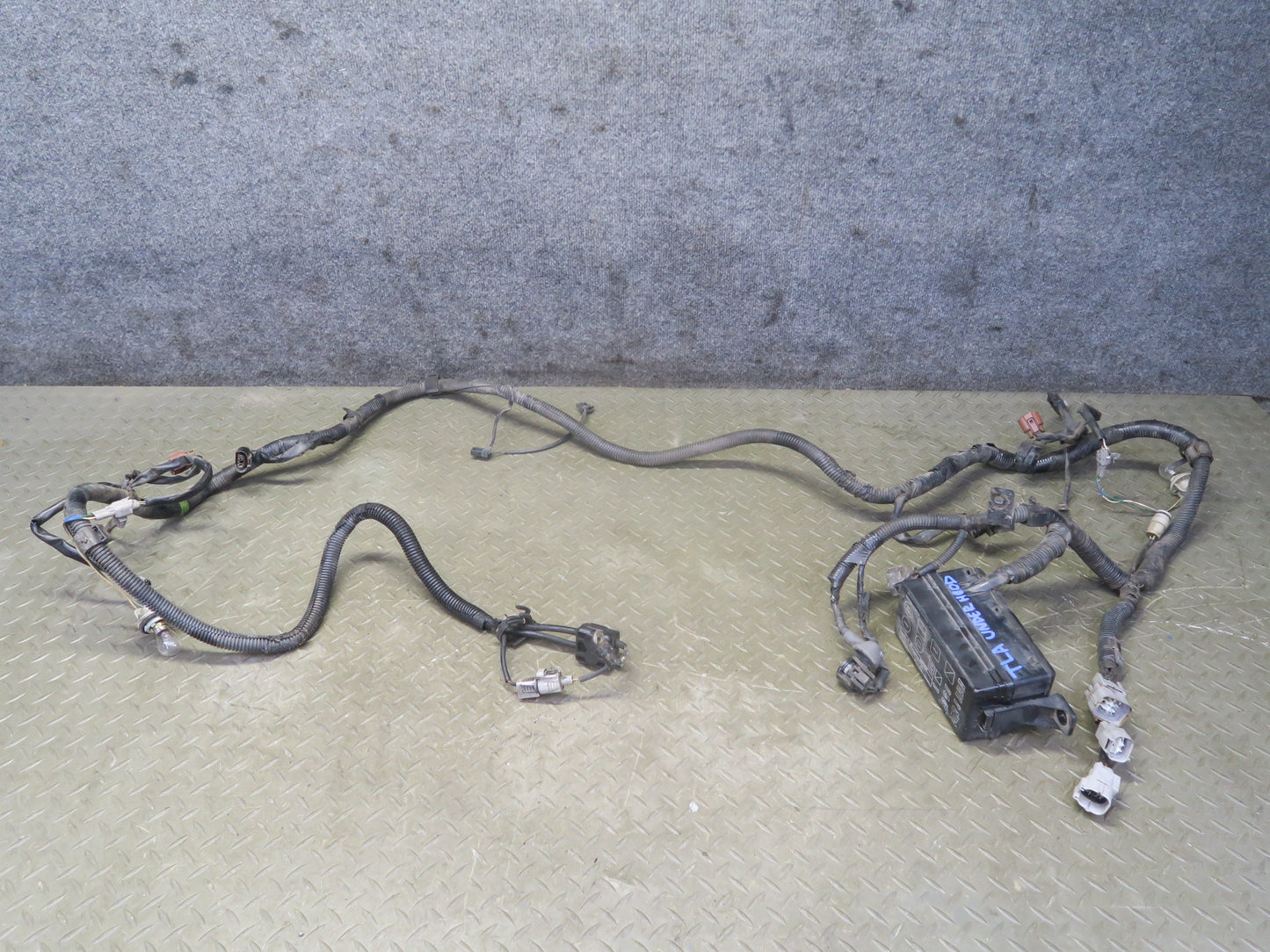 1992 Toyota Land Cruiser FJ80 4.0L A/T Underhood Engine Bay Wire Wiring Harness