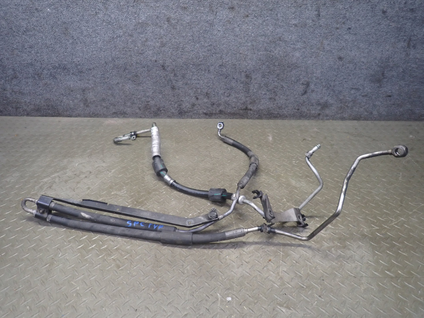 2011-2018 Porsche Cayenne 958 4.8L Power Steering Hose Pipe Line Set