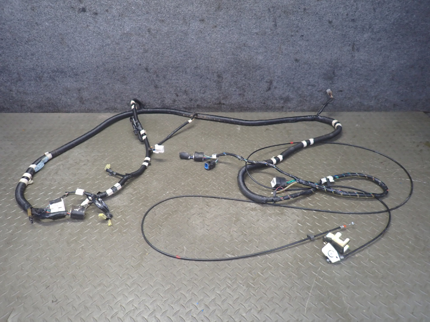 1992 Toyota Land Cruiser FJ80 Left Interior Floor Wiring Harness w Cable Set