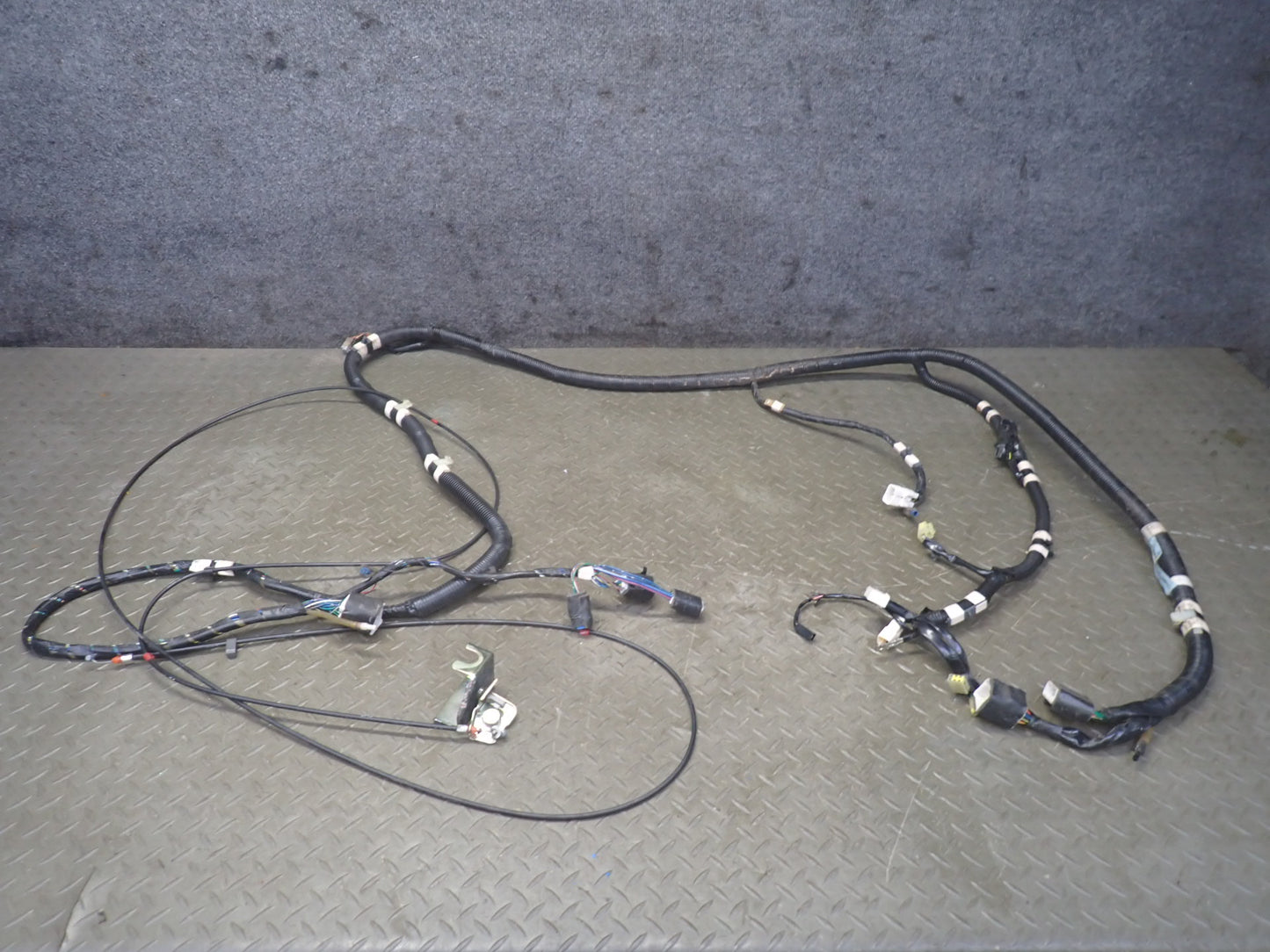 1992 Toyota Land Cruiser FJ80 Left Interior Floor Wiring Harness w Cable Set