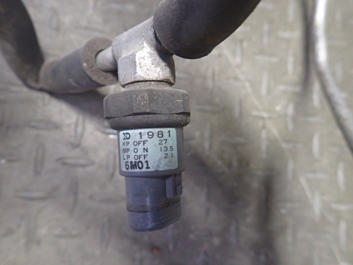 1991-1992 Toyota Land Cruiser FJ80 A/C Air Condition Hose Pipe Line Dryer Set