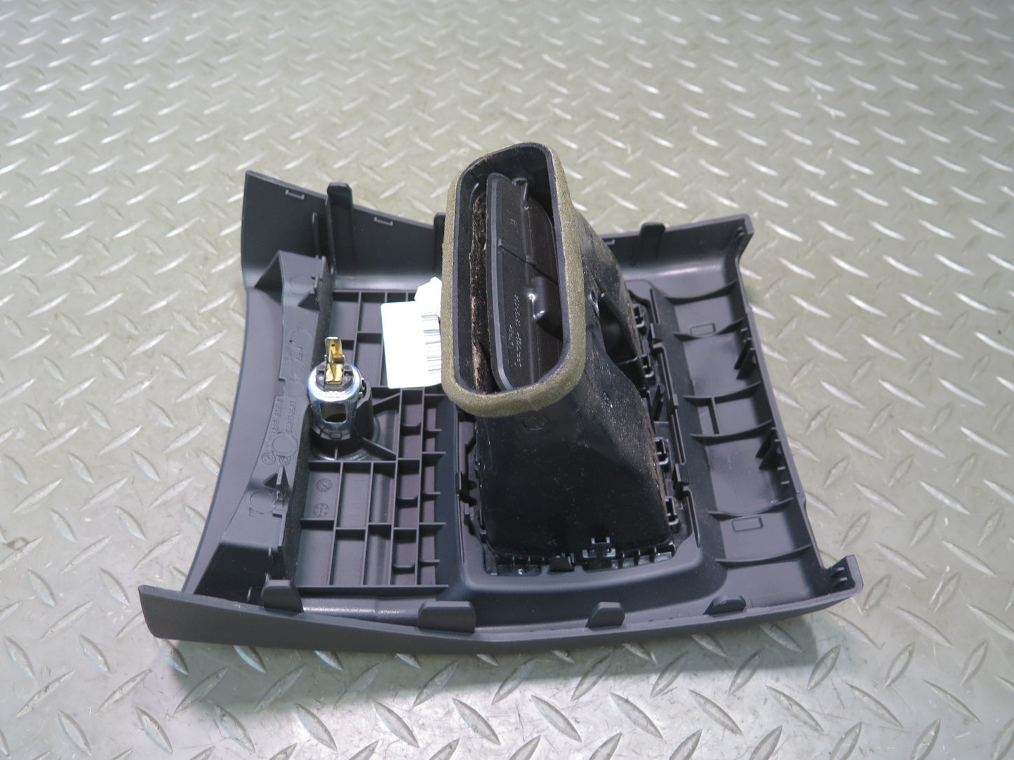 14-16 BMW F32 435I Rear Center Console Panel w A/C Air Vent Grille OEM