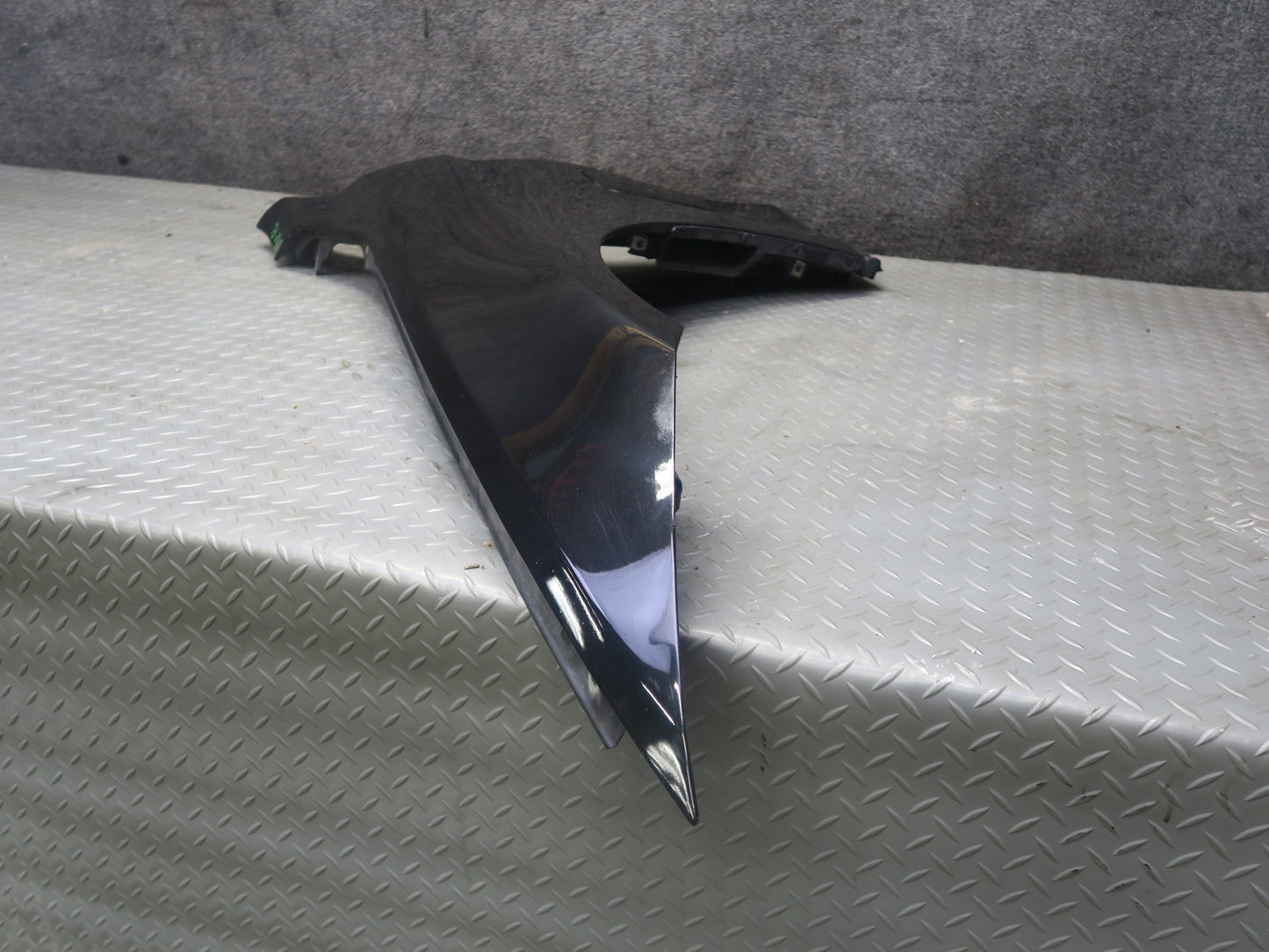 14-16 BMW F32 435I Front Left Driver Side Fender Shell Panel Cover Black OEM
