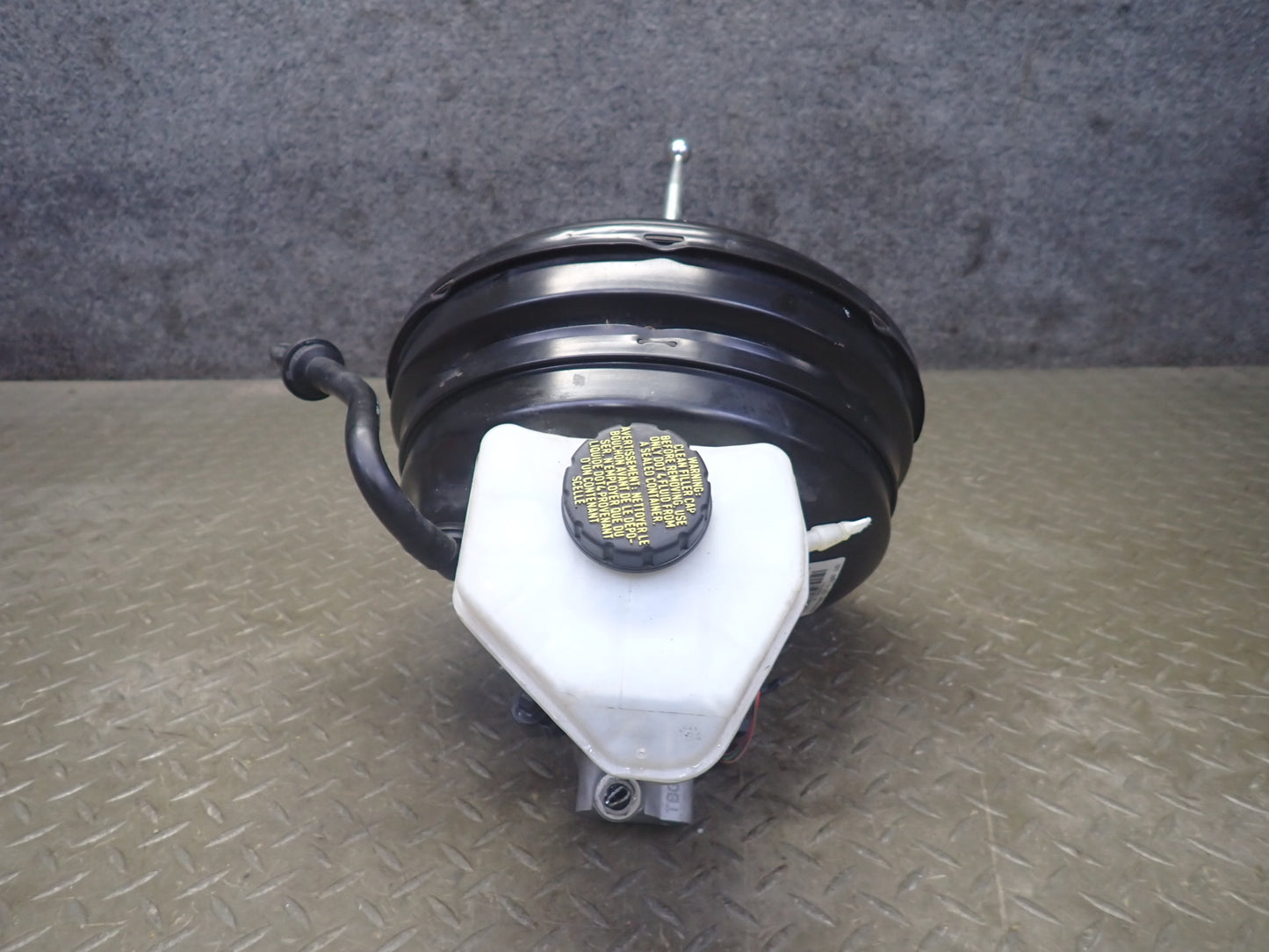 11-18 Porsche Cayenne 958 4.8L AWD Brake Master Cylinder Booster Fluid Reservoir