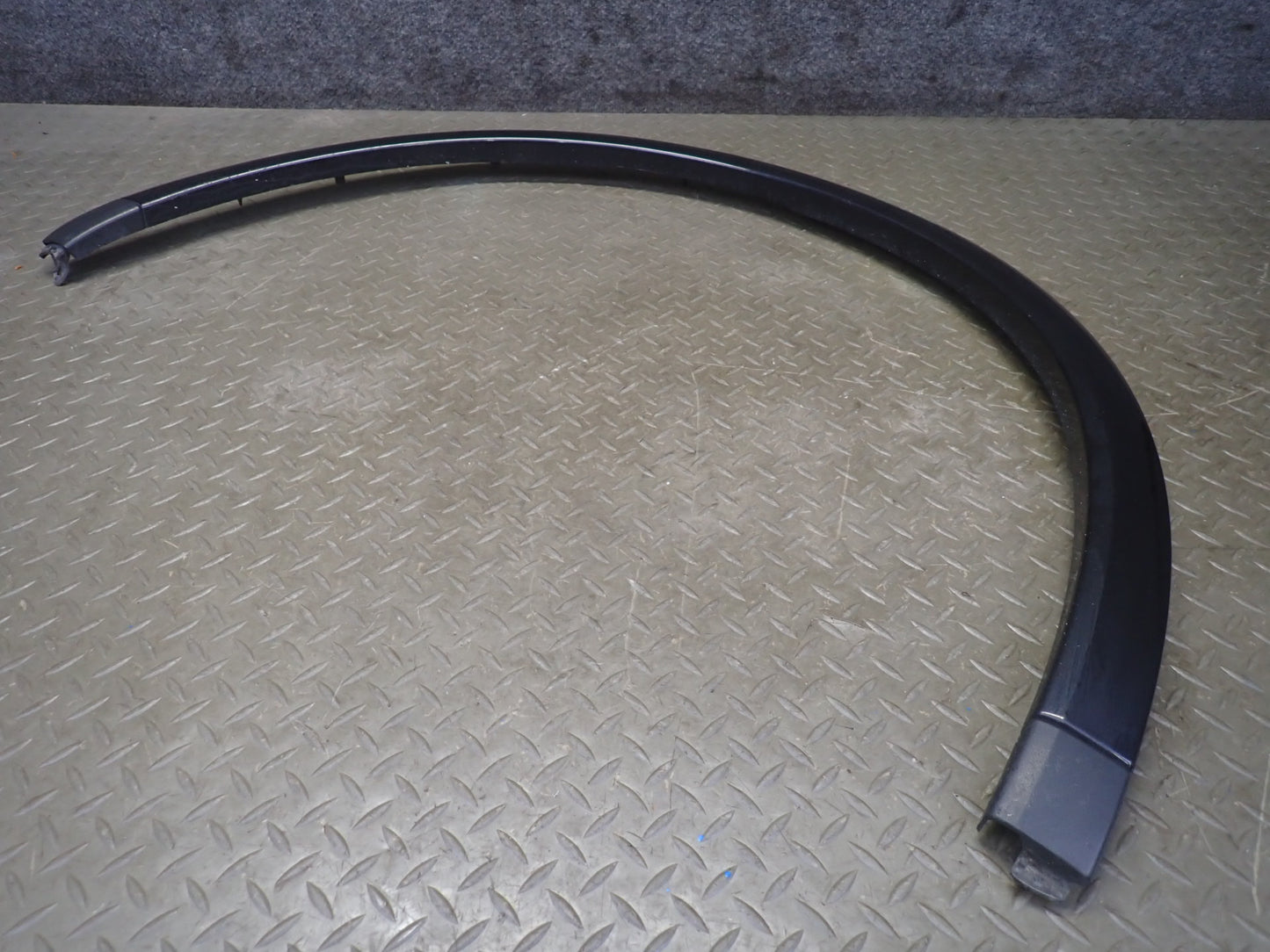 2015-2018 Porsche Cayenne 958.2 Front  Wheel Arch Flare Molding Set of 2