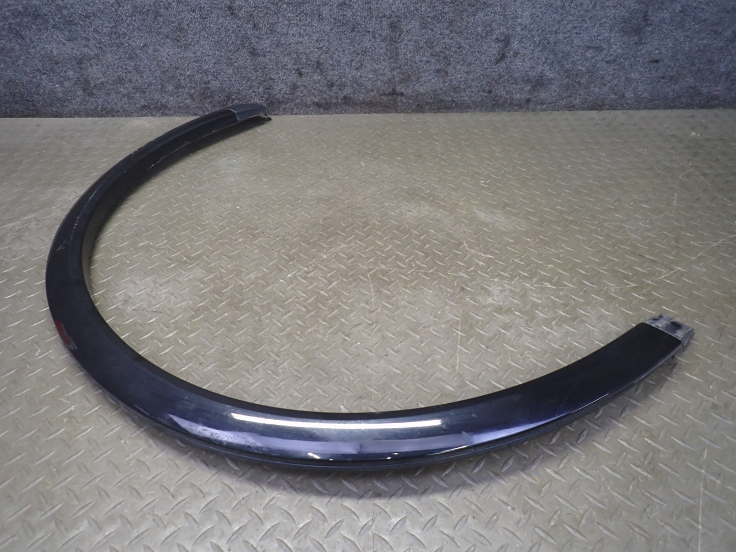 2015-2018 Porsche Cayenne 958.2 Front  Wheel Arch Flare Molding Set of 2