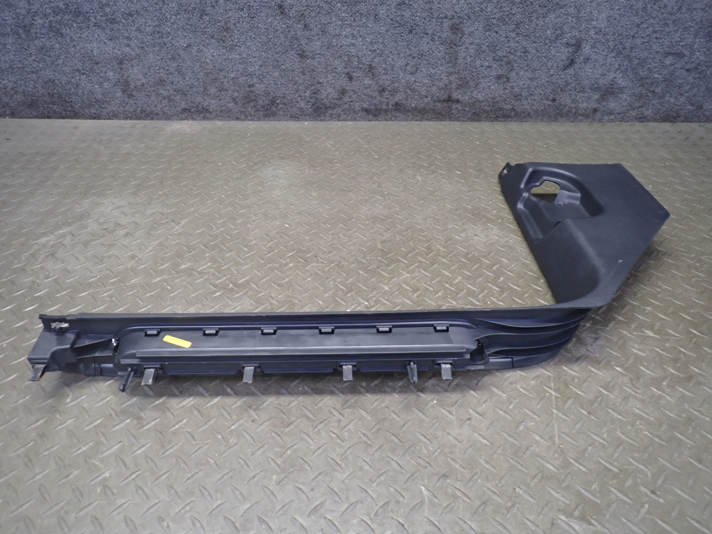 2011-2018 Porsche Cayenne Turbo S 958 Front Sill Scuff Plate Kick Panel Set