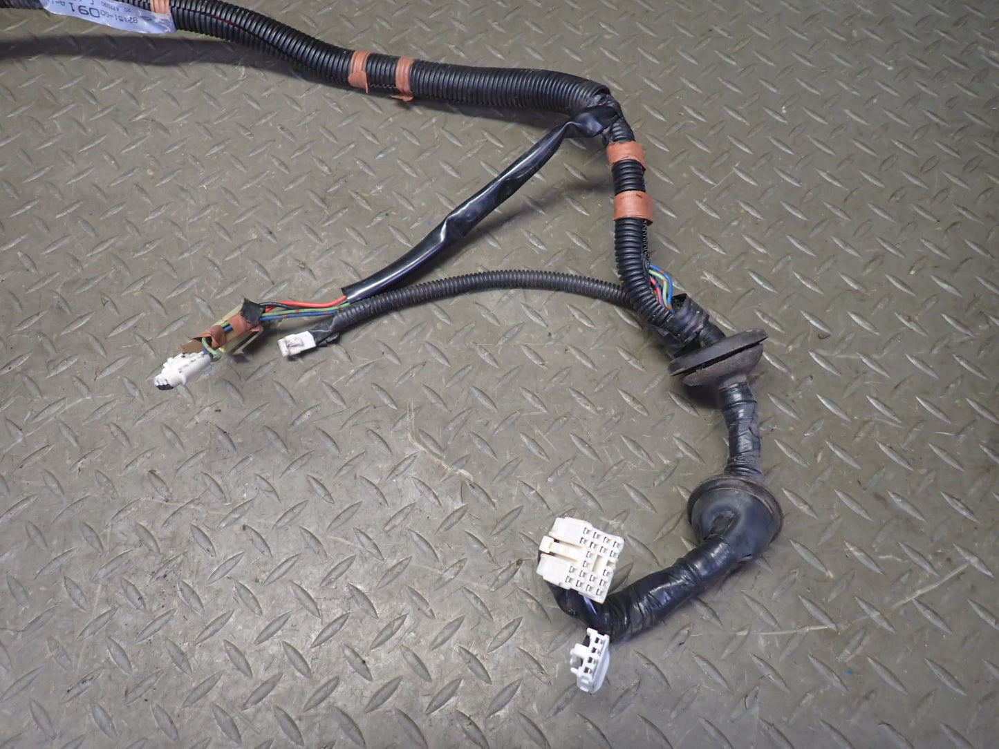 1992 Toyota Land Cruiser FJ80 Front Left Door Wire Wiring Harness