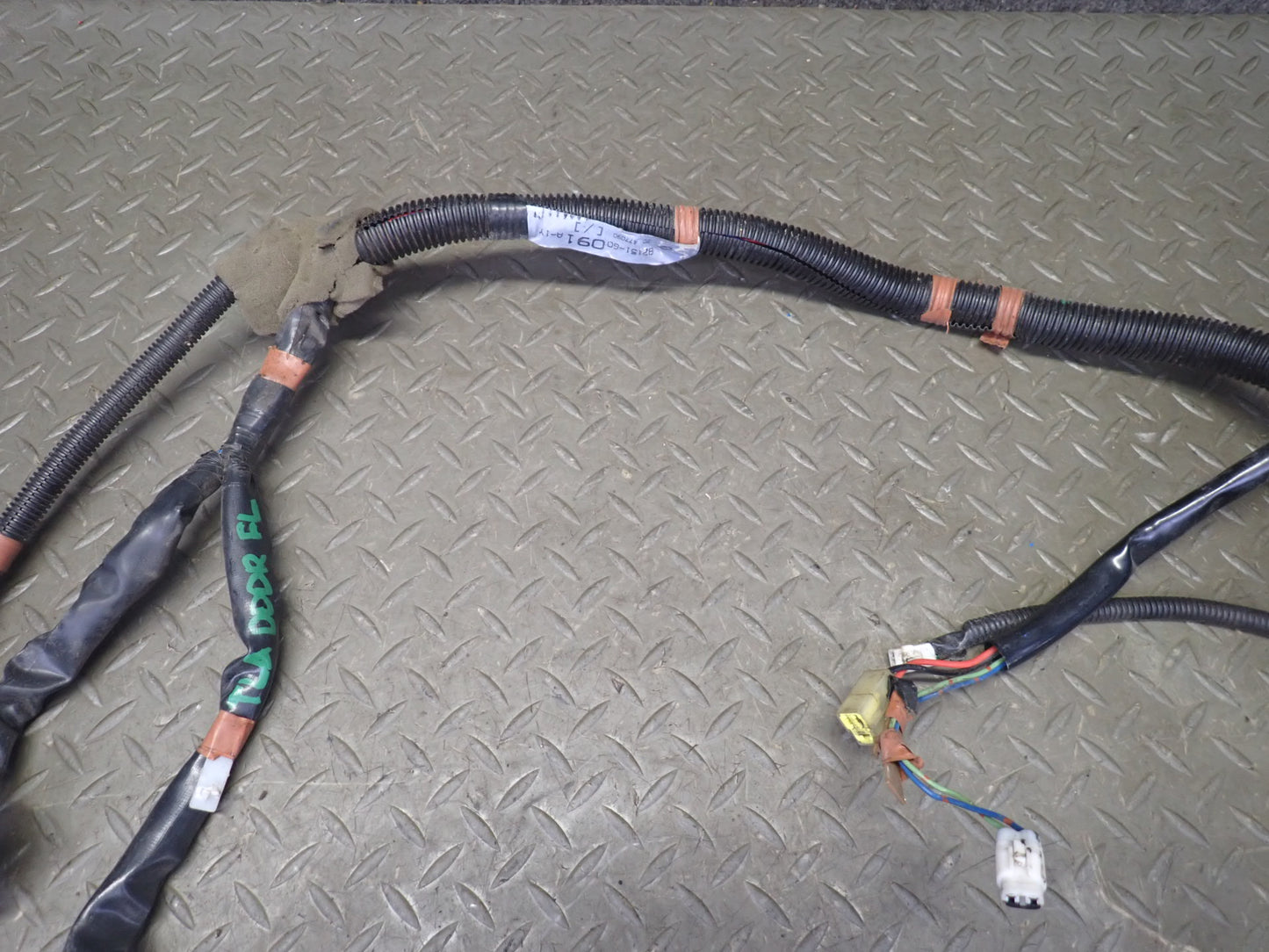 1992 Toyota Land Cruiser FJ80 Front Left Door Wire Wiring Harness