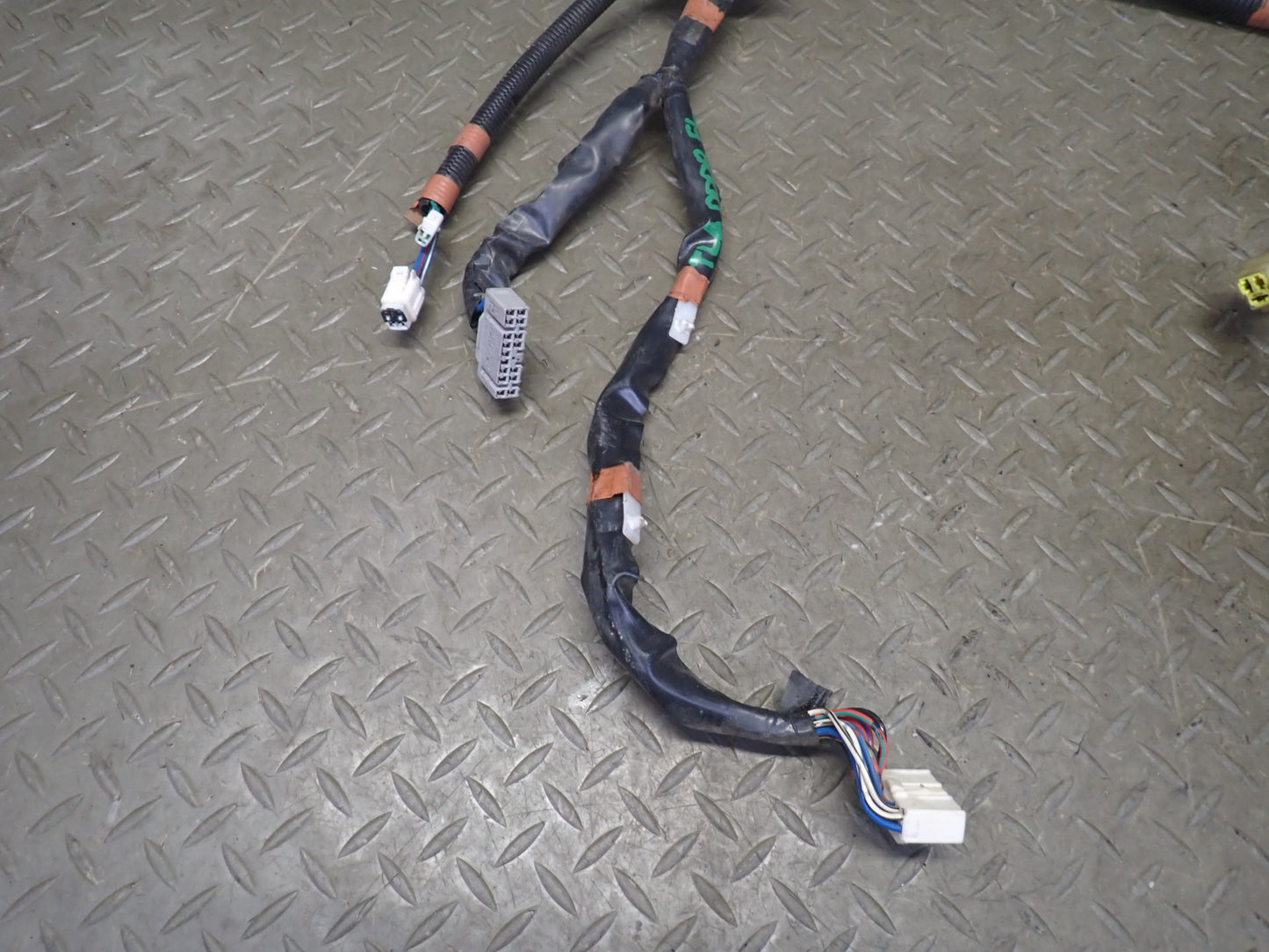 1992 Toyota Land Cruiser FJ80 Front Left Door Wire Wiring Harness