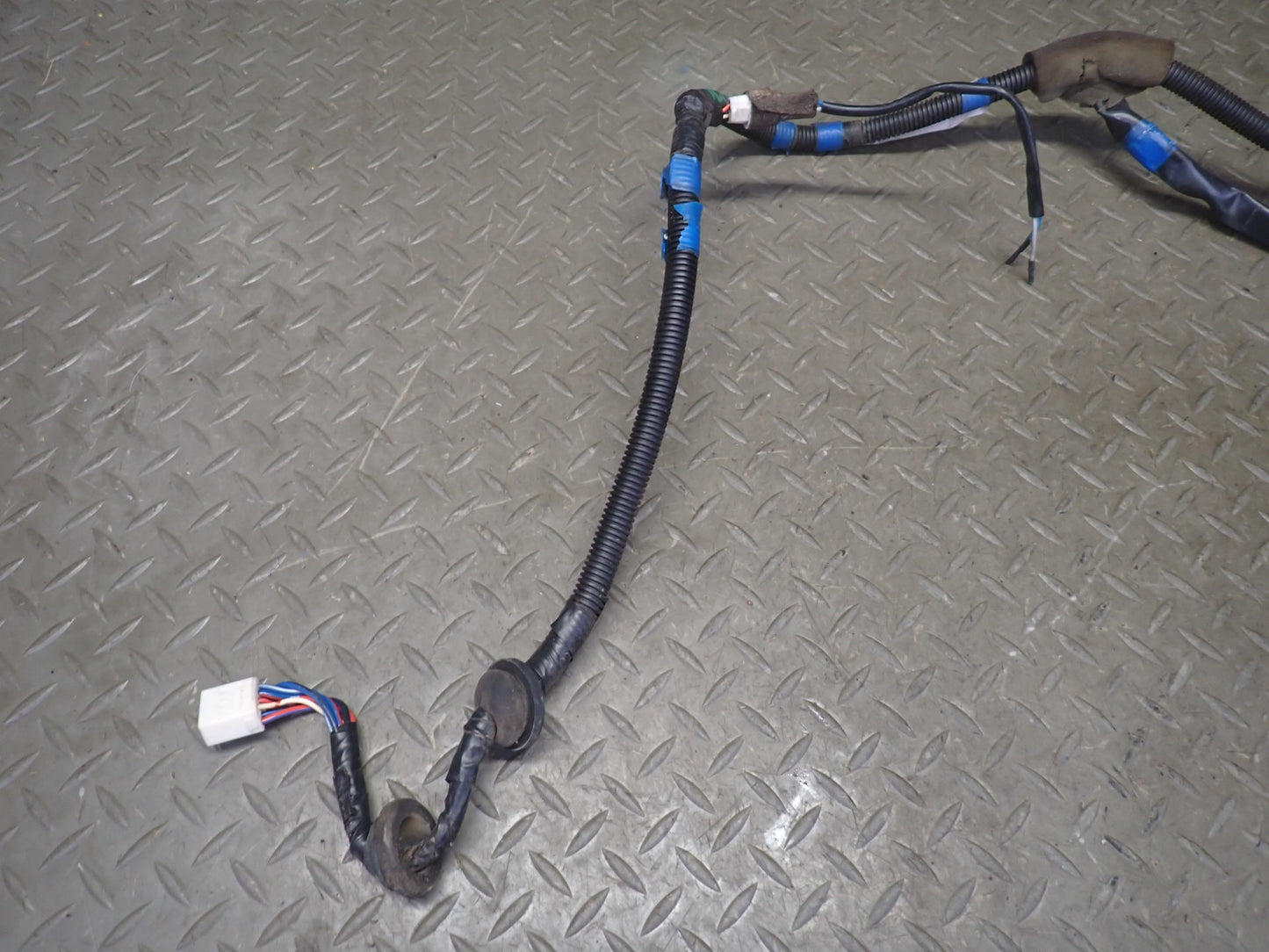 1992 Toyota Land Cruiser FJ80 Rear Right Door Wire Wiring Harness