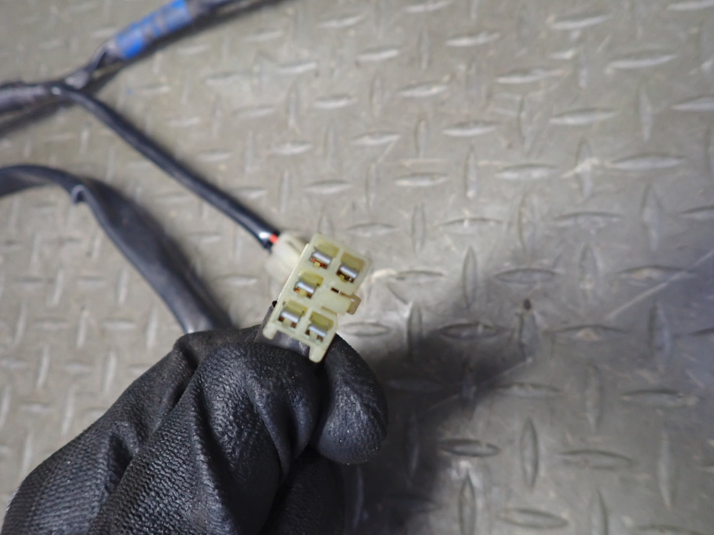 1992 Toyota Land Cruiser FJ80 Rear Right Door Wire Wiring Harness