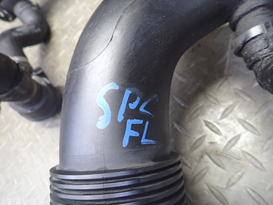 2011-2018 Porsche Cayenne 958 4.8L Turbo Turbocharger Hose Pipe Line