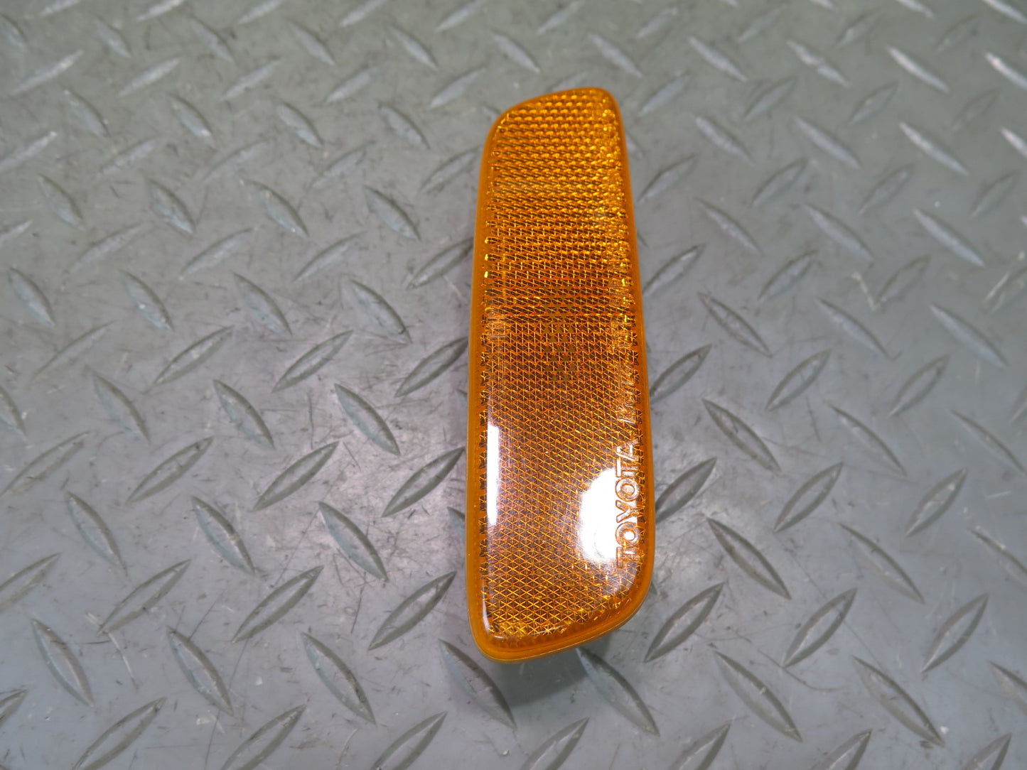 98-00 Lexus UCF20L LS400 Front Bumper Right Side Marker Light Lamp OEM
