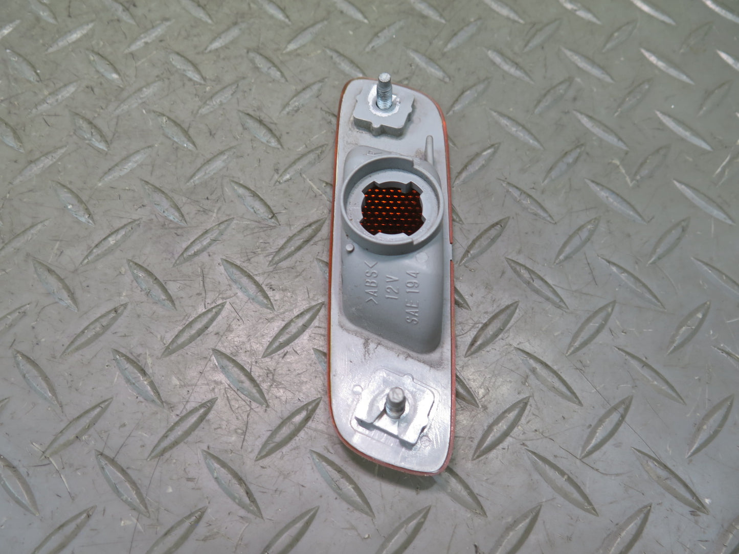 98-00 Lexus UCF20L LS400 Front Bumper Right Side Marker Light Lamp OEM