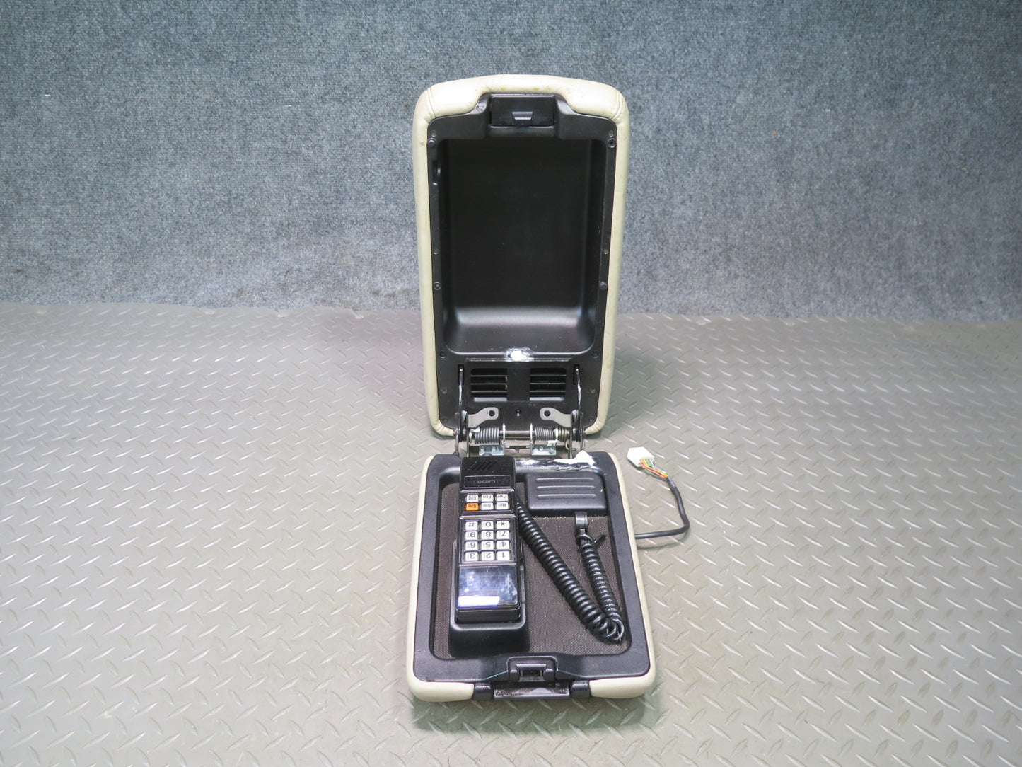 98-00 Lexus UCF20L LS400 Center Console Armrest Lid Storage Ivory w Phone OEM