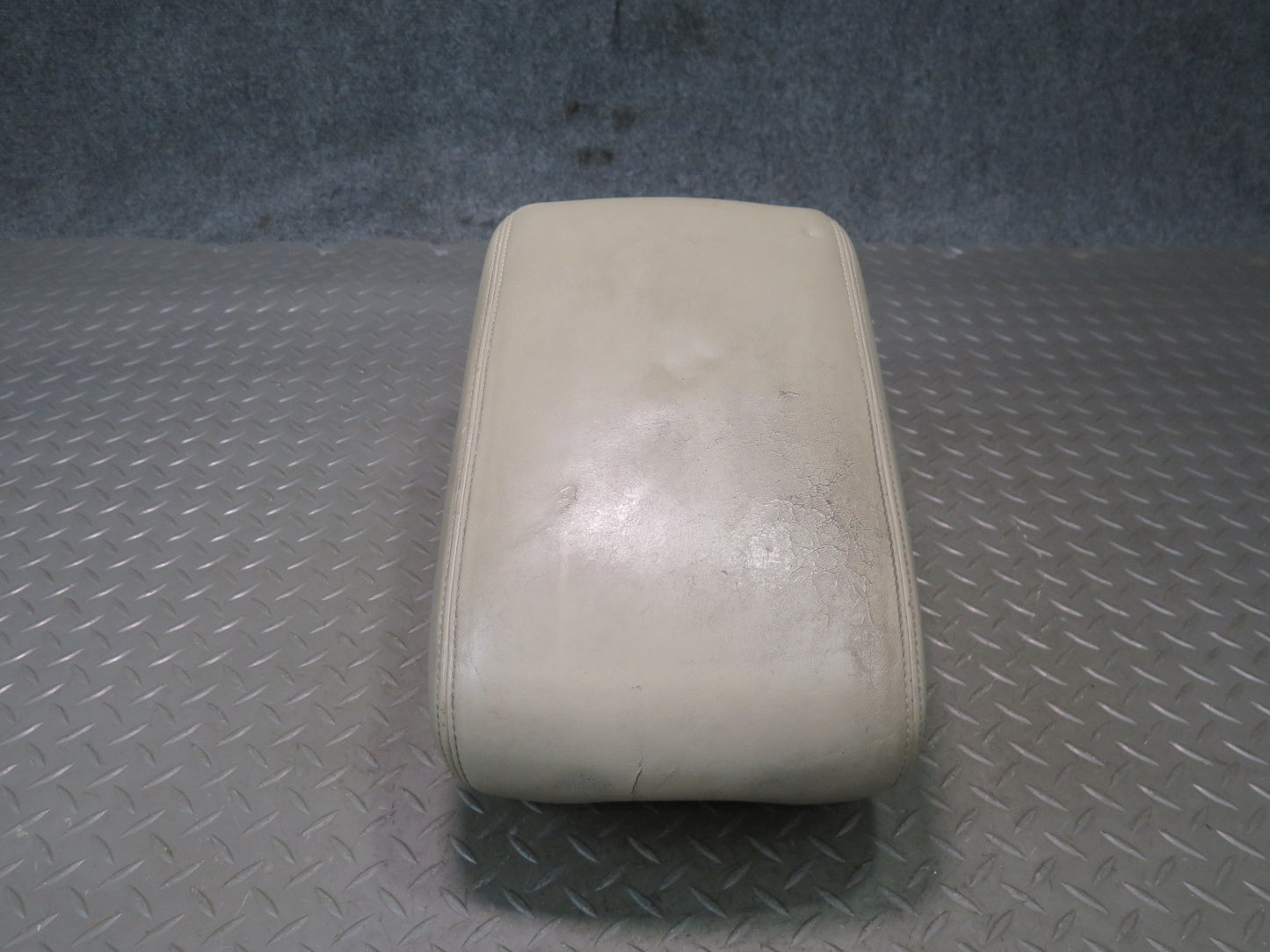 98-00 Lexus UCF20L LS400 Center Console Armrest Lid Storage Ivory w Phone OEM