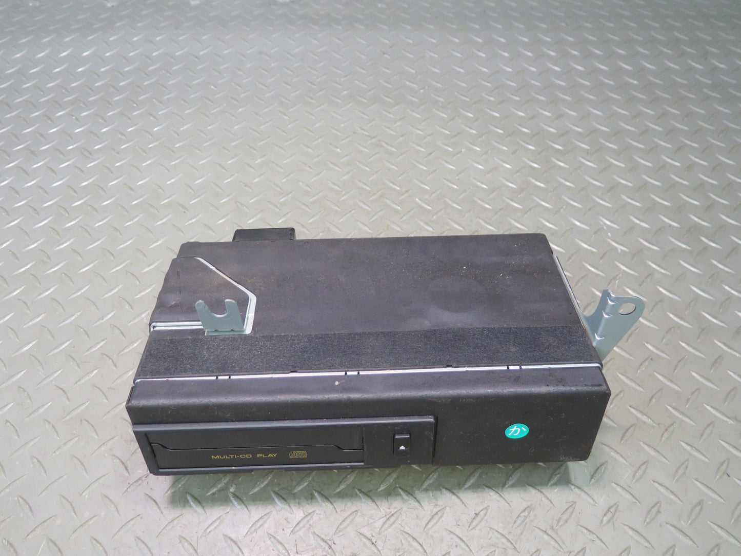 98-00 Lexus LS400 Pioneer 6 Disc CD Changer w Magazine 86270-50120 OEM