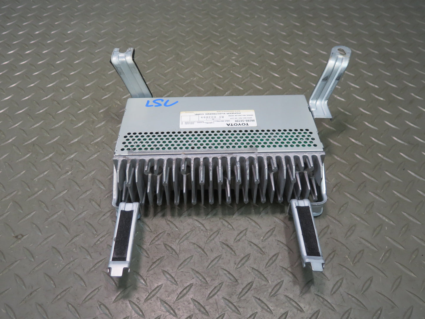 98-00 Lexus UCF20L LS400 Pioneer Radio Audio Amplifier AMP 86280-50190 OEM