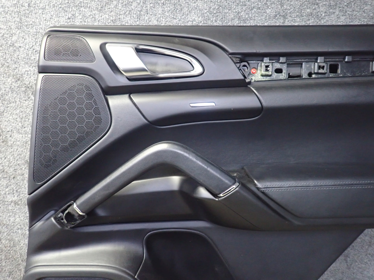 2011-2018 Porsche Cayenne 958 Rear Left & Right Door Interior Trim Panel Set