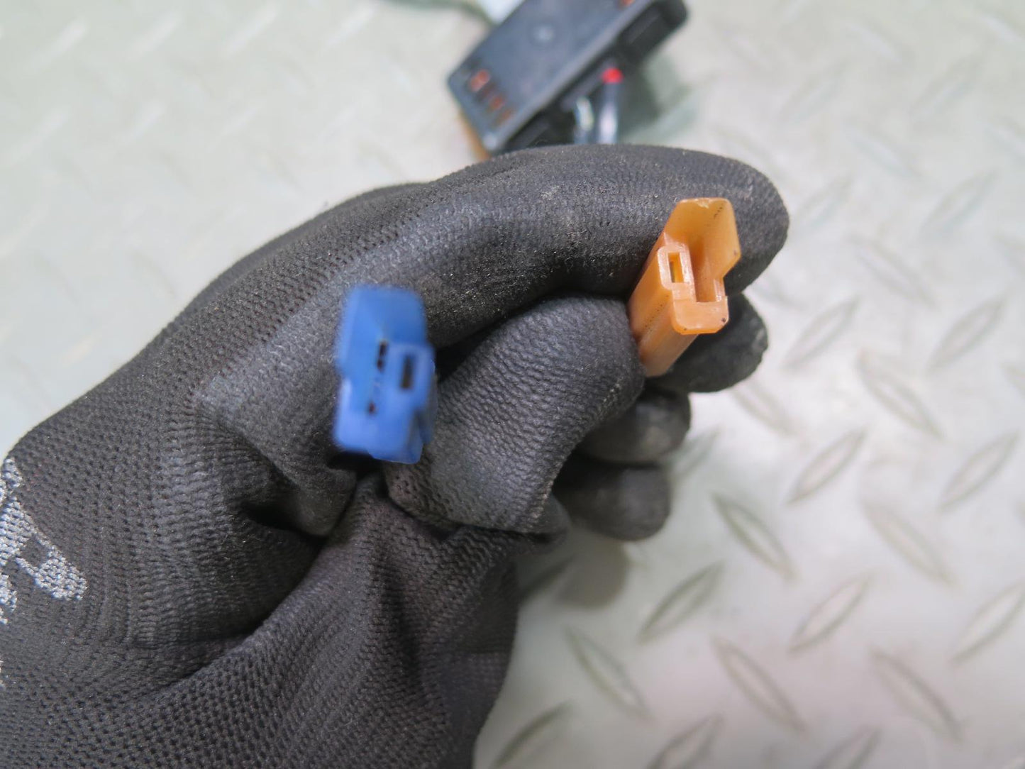 98-00 Lexus UCF20L LS400 Rear Window Defroster Defogger Resistor Module OEM