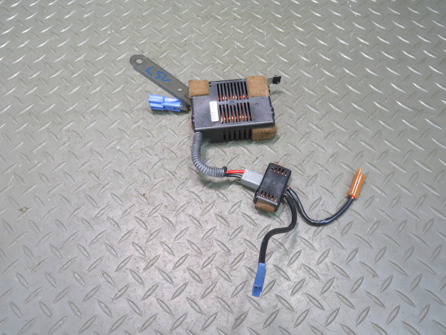 98-00 Lexus UCF20L LS400 Rear Window Defroster Defogger Resistor Module OEM