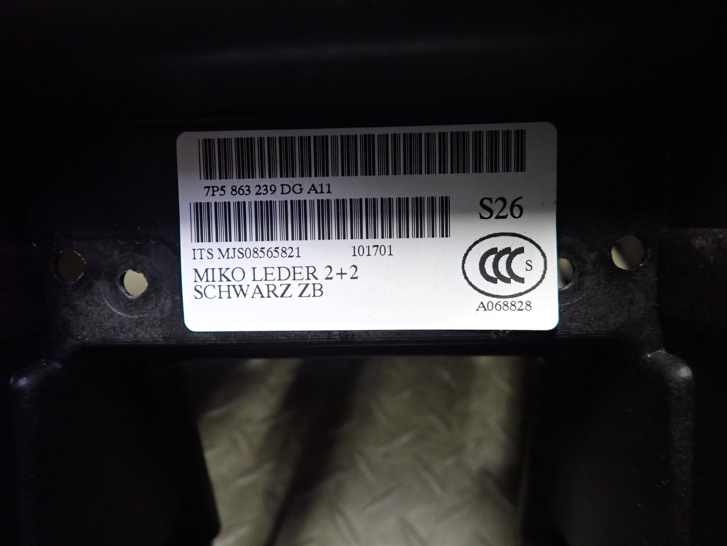 2011-2018 Porsche Cayenne 958 Front Center Console Trim Cover Panel 7P5863239DG