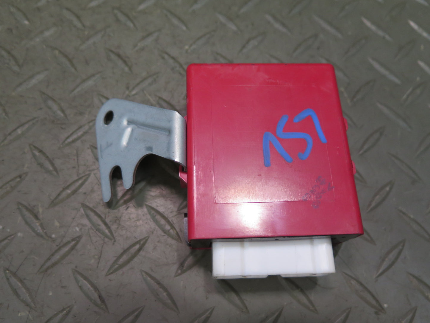 98-00 Lexus UCF20L LS400 Lamp Failure Sensor Control Module 89373-50170 OEM