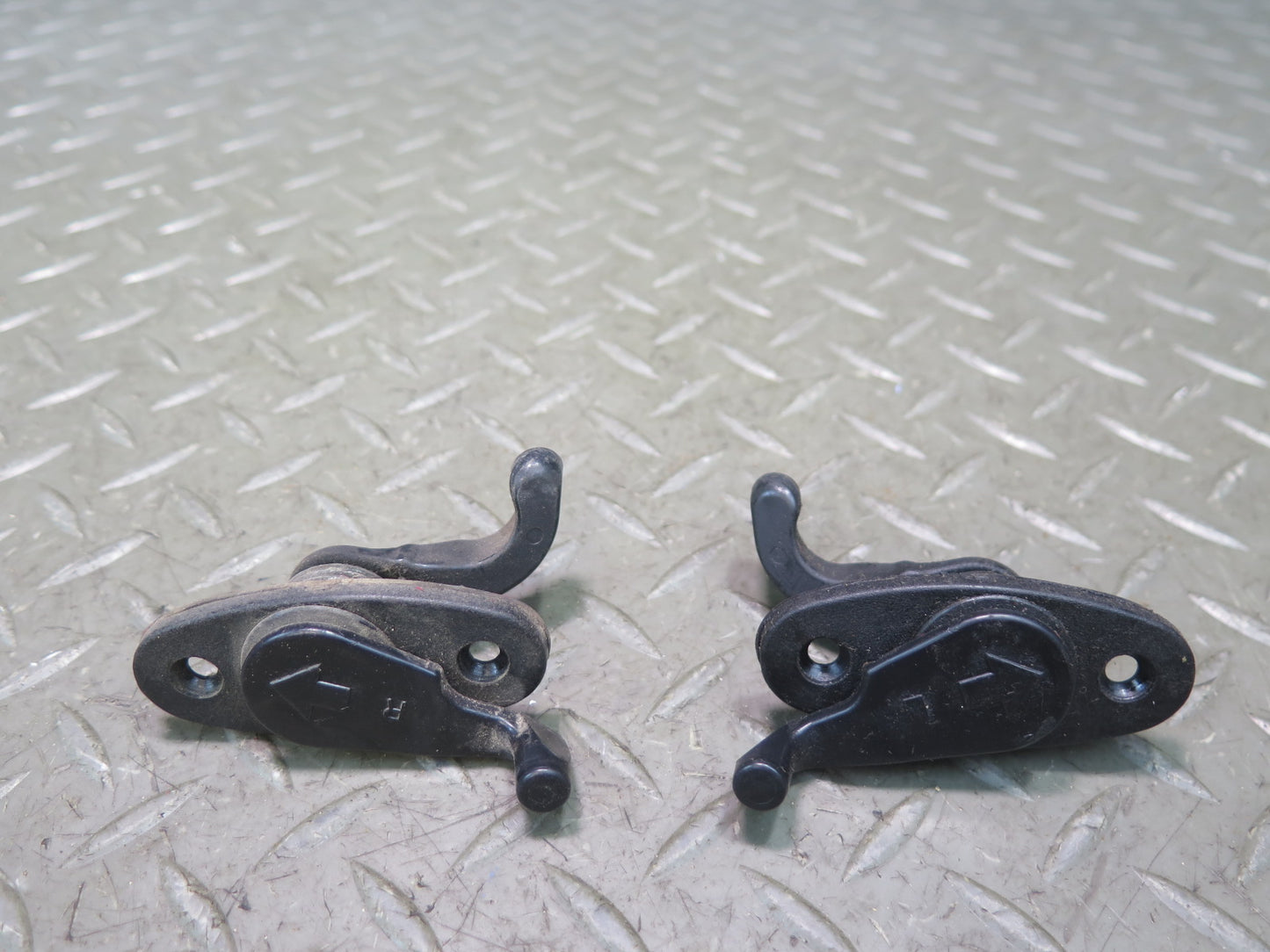 91-95 Toyota SW21L MR2 Set of 2 Door Seat Belt Release Tensioner Lever OEM