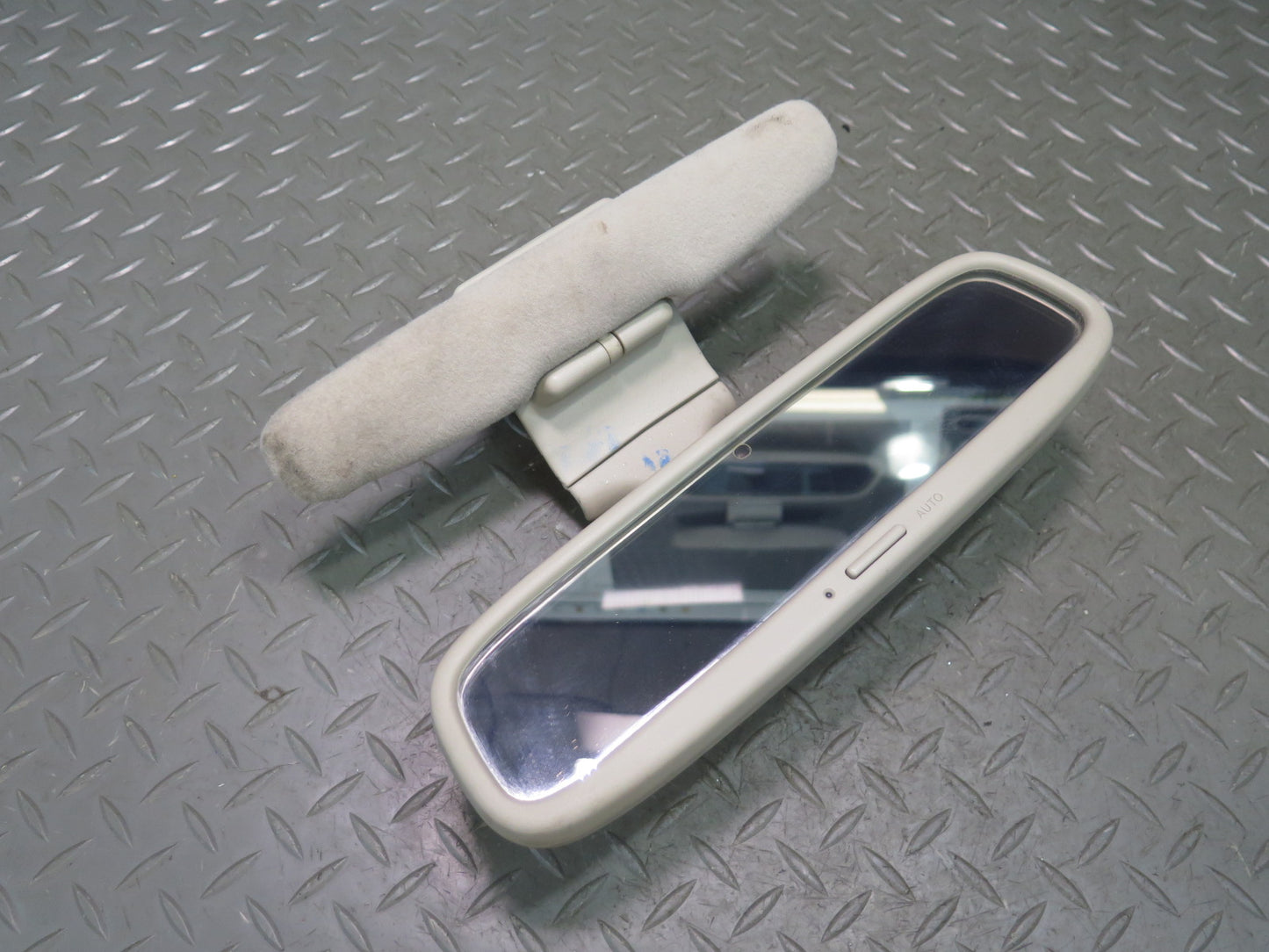 95-00 Lexus UCF20L LS400 Auto Dim Interior Rear View Mirror w Sun Visor OEM