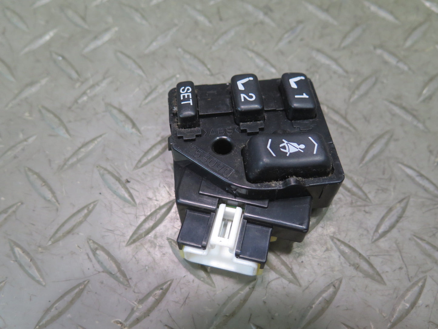 98-00 Lexus UCF20L LS400 Front Left & Right Seat Memory & Belt Switch Set OEM