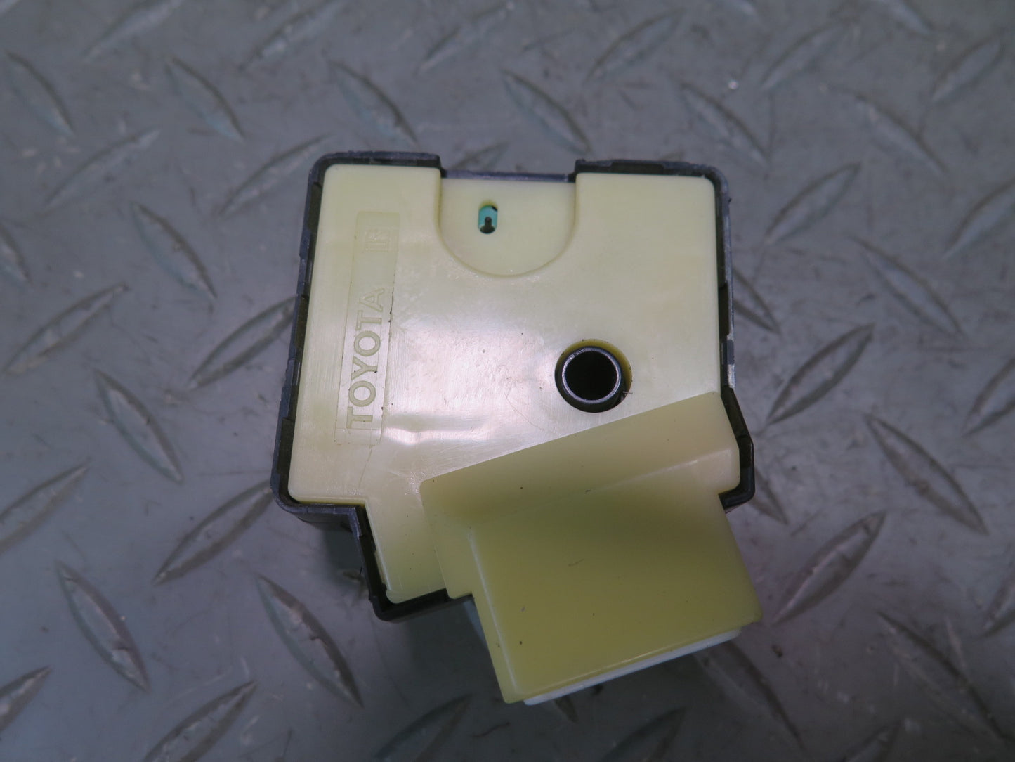 98-00 Lexus UCF20L LS400 Front Left & Right Seat Memory & Belt Switch Set OEM