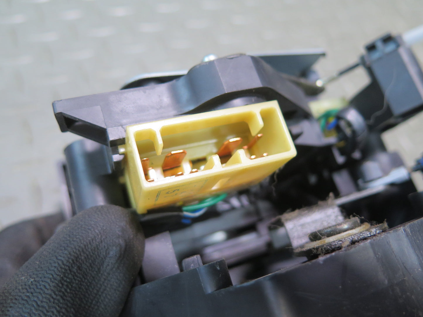 1991-1992 Toyota Land Cruiser FJ80 Hvac Temperature Climate Control Panel