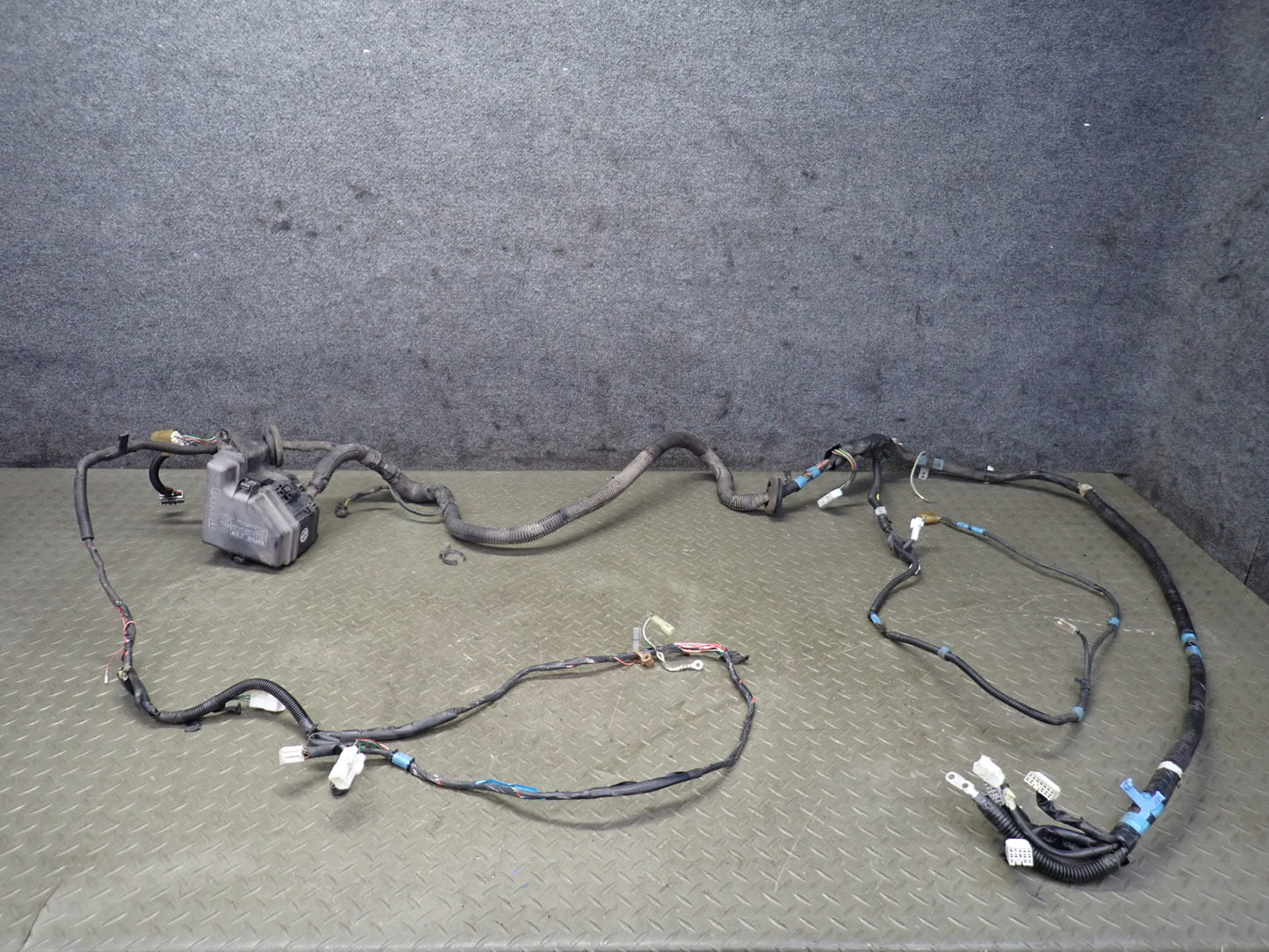 91-93 Toyota SW21L MR2 2.2L 5SFE A/T Rear Engine Wire Wiring Harness OEM
