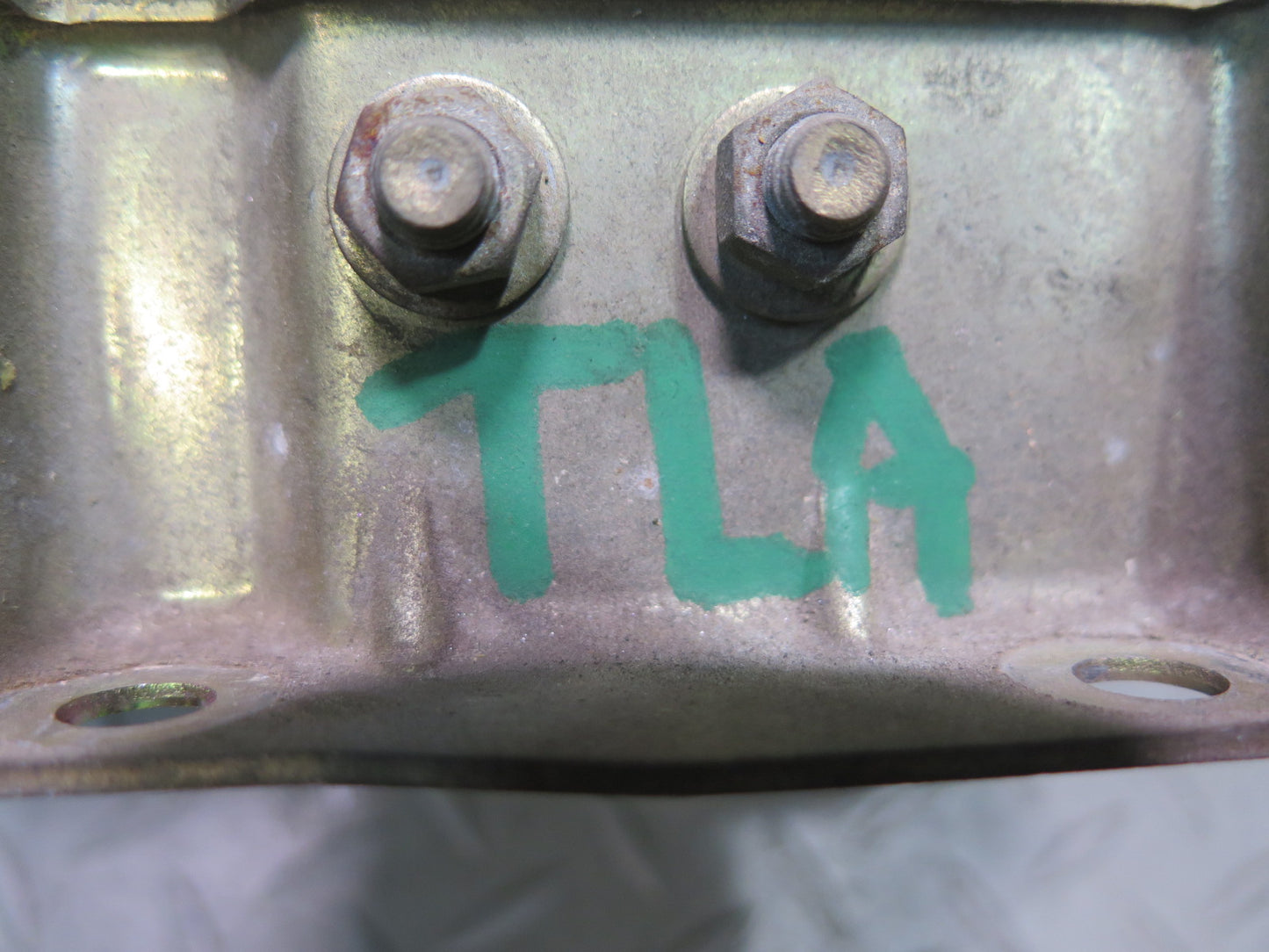 1991-1992 Toyota Land Cruiser FJ80 3FE 4.0L Vacuum Air Switch Valve 25710-61031