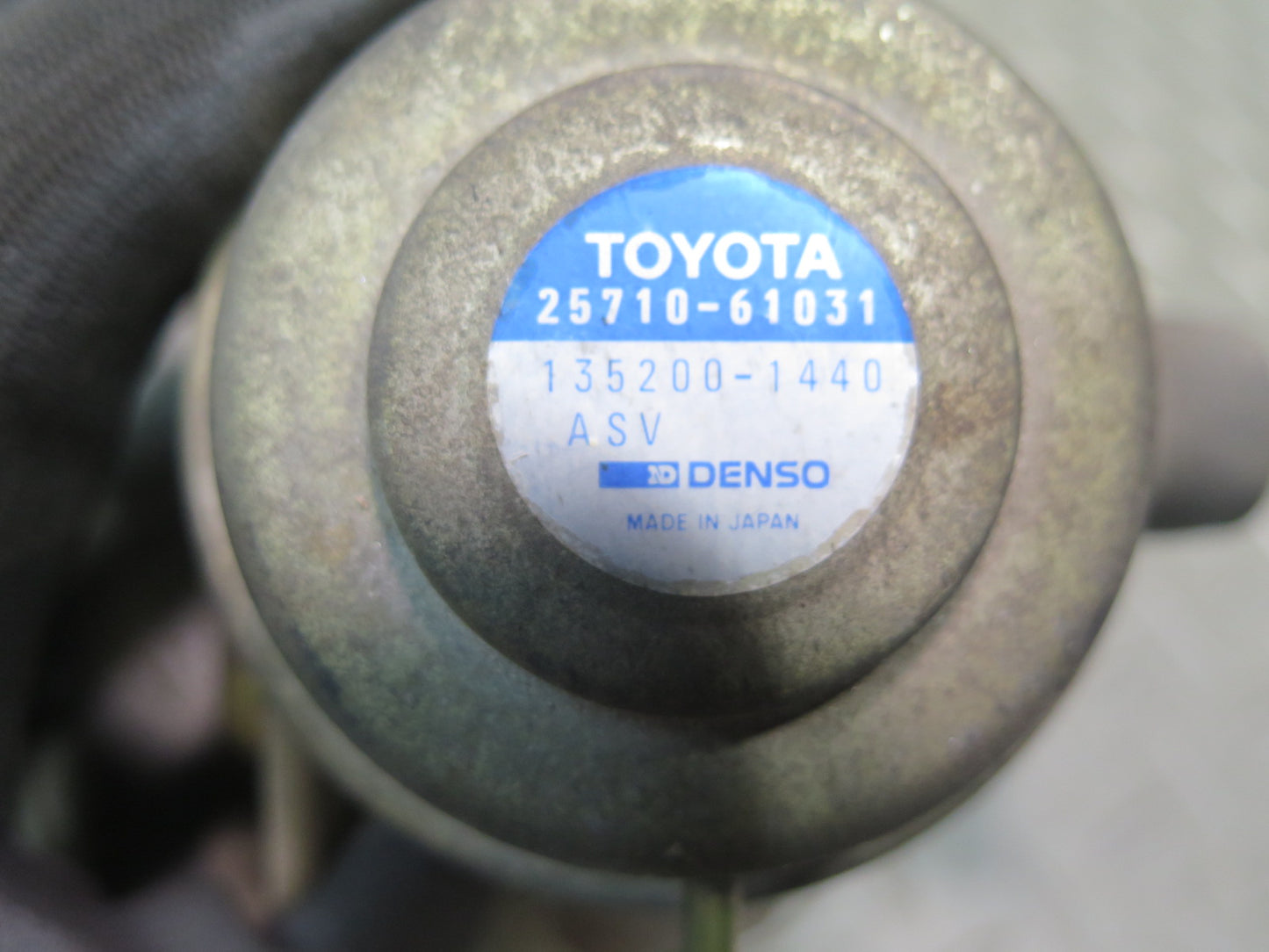1991-1992 Toyota Land Cruiser FJ80 3FE 4.0L Vacuum Air Switch Valve 25710-61031