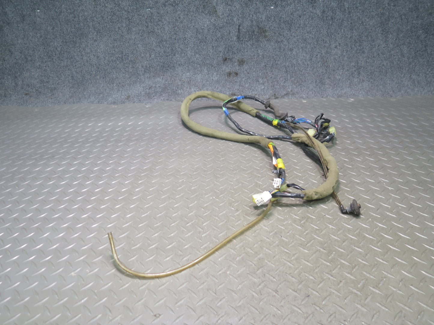 1992 Toyota Land Cruiser FJ80 Rear Tailgate Trunk Back Door Wire Wiring Harness