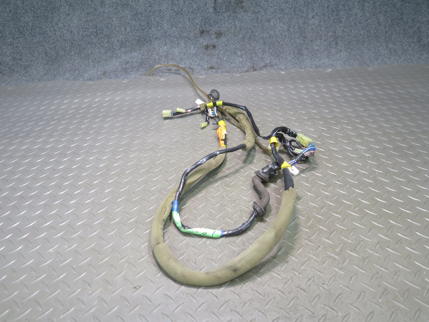 1992 Toyota Land Cruiser FJ80 Rear Tailgate Trunk Back Door Wire Wiring Harness
