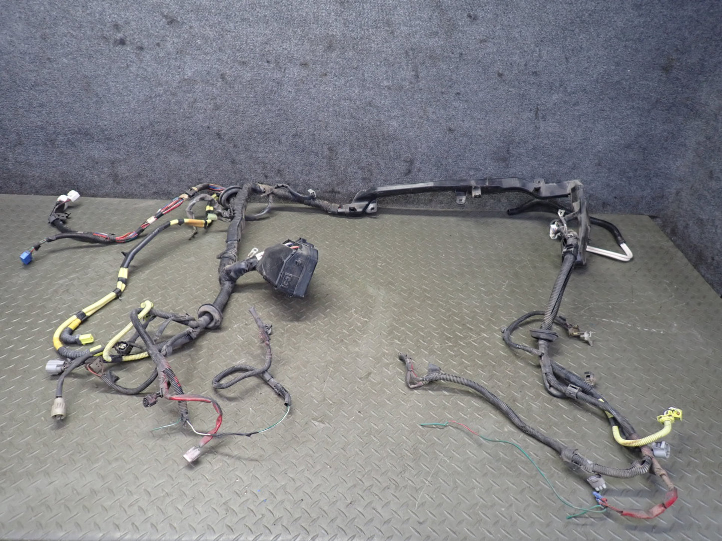 91-93 Toyota SW21L MR2 Front Trunk Luggage Wire Wiring Harness 82181-17310 OEM
